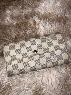 Louis Vuitton Damier Azur Trifold Wallet - Cream & Black Check